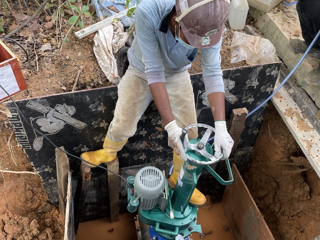 Hot Tap Service scaled e1710949408813 1024x769 2